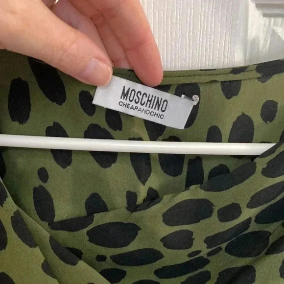 Moschino I 10 - Picture 6 of 14